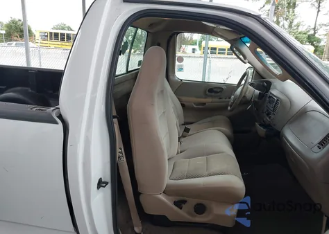 2004 Ford F-150 Heritage Xl/Xlt z USA, uszkodzony, nr VIN 2FTRF18W94CA13848